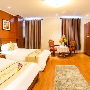 Familien-Zimmer mit Kingsize-Bett
